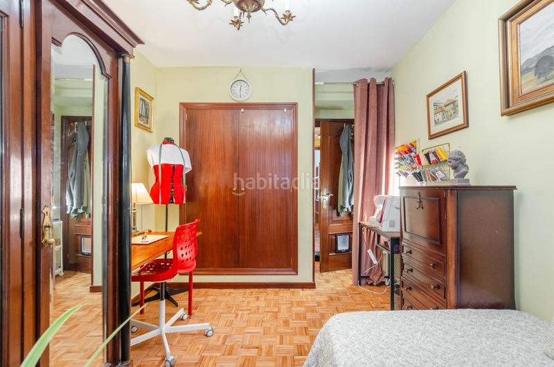 Foto 96f3c732-18d3-4172-a4f8-73f74f3bf921. Flat in calle rector leopoldo alas hijo 9 in Buenavista Oviedo