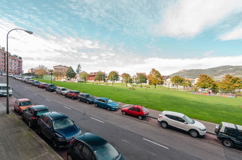 Foto b0bc9786-9cd8-4bc6-957f-b09bd0a6bfb1. Flat in calle rector leopoldo alas hijo 9 in Buenavista Oviedo