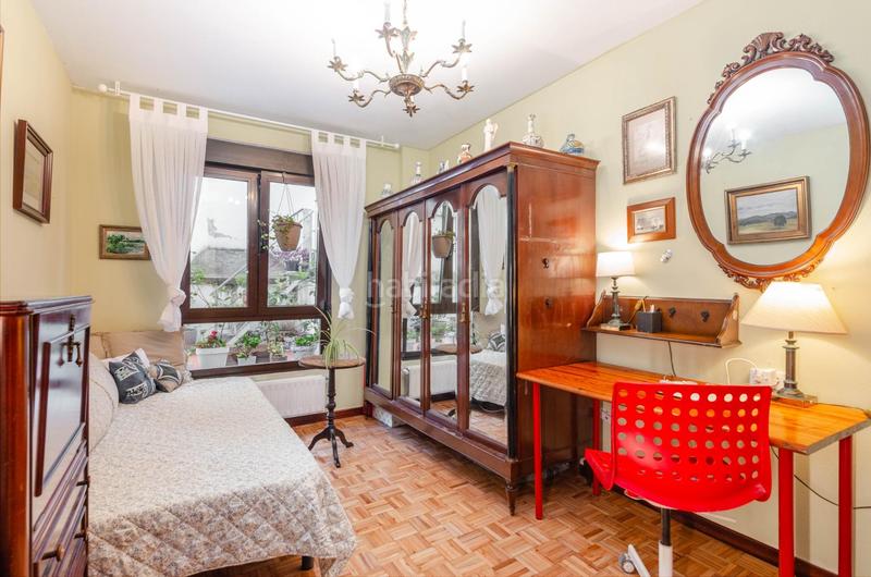 Foto d075d176-be5f-41fd-93bc-a1a702395275. Flat in calle rector leopoldo alas hijo 9 in Buenavista Oviedo