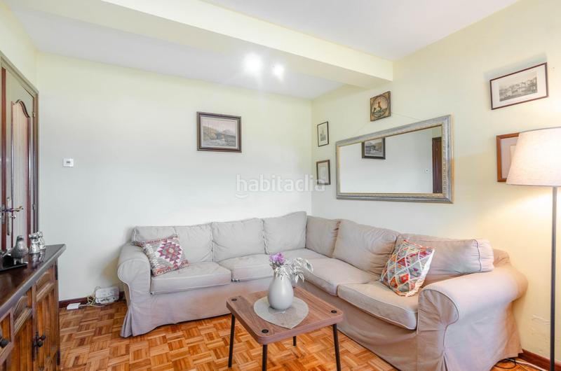 Foto d42eb7b3-54e5-4d1a-828f-d79133f1c657. Flat in calle rector leopoldo alas hijo 9 in Buenavista Oviedo