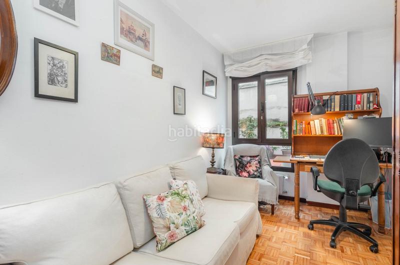 Foto f225011a-b950-49ee-80a7-ef213d10013b. Flat in calle rector leopoldo alas hijo 9 in Buenavista Oviedo