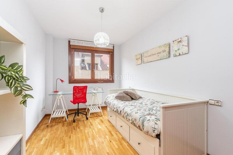 Foto 2a436e82-5cde-42da-a81d-7de651ab9ce6. Etagenwohnung in calle prosperidad 35 in Jove Gijón