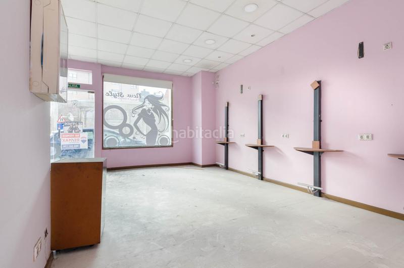 Foto 1828a25c-54af-46f6-886c-f4bb6af48bab. Local commercial dans calle calle camino real dans Colloto Oviedo