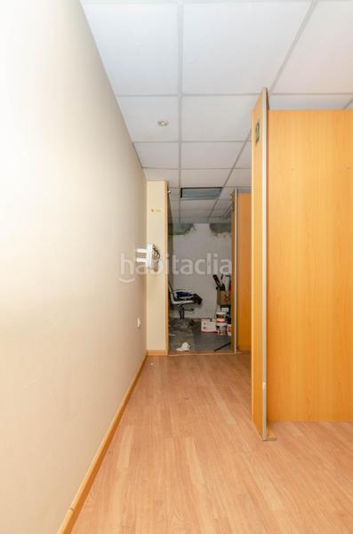 Foto c22f8d4a-88f5-468c-909f-cac29013d74a. Local commercial dans calle calle camino real dans Colloto Oviedo