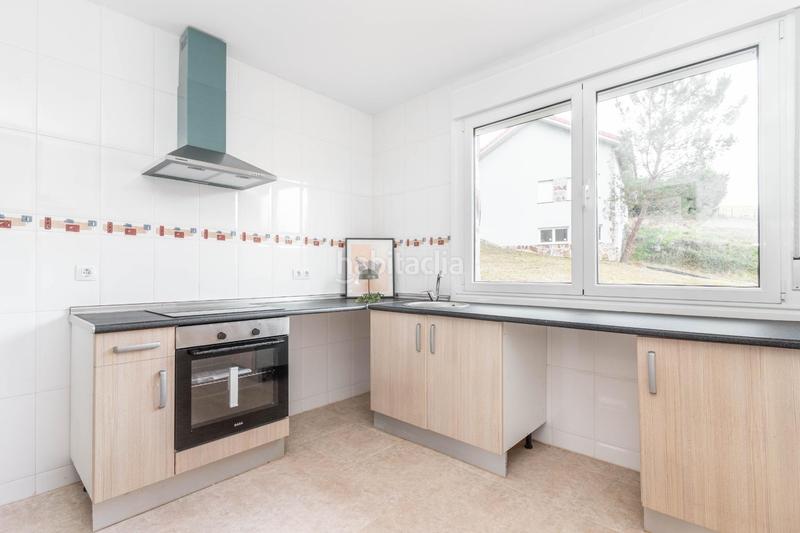 Foto f063a2ab-f2ca-47c7-a4eb-4911cc349b06. Chalet in lugar cuesta la in Parroquias Norte Siero