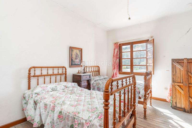 Foto 29920ea8-2b21-47ac-8a29-8644afe80913. Casa in lugar comunal-cs 1 in Palacios del Sil