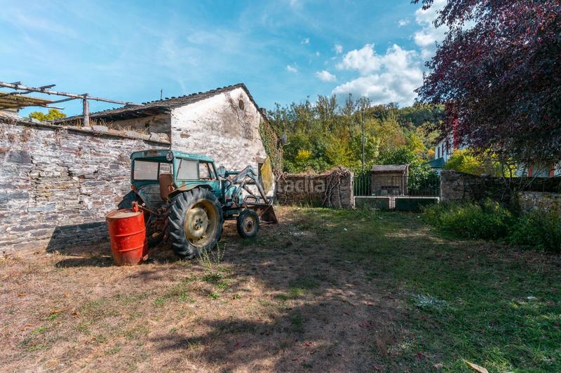 Foto 4da58dcf-6358-4b59-bf78-5f7a9b305022. Casa in lugar comunal-cs 1 in Palacios del Sil