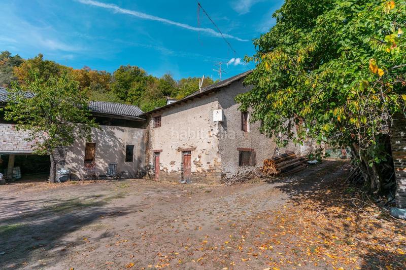 Foto 9bffbbde-d04a-4ee6-ae41-e42b31b2fc6f. Casa in lugar comunal-cs 1 in Palacios del Sil