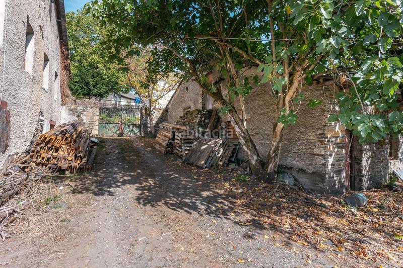 Foto a6c97c63-7348-4ea6-bedf-6a9a49e5a66a. Casa in lugar comunal-cs 1 in Palacios del Sil