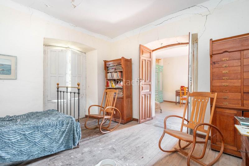 Foto b2d6f5f1-f7e1-4c2a-b6fc-b1719051d630. Casa in lugar comunal-cs 1 in Palacios del Sil