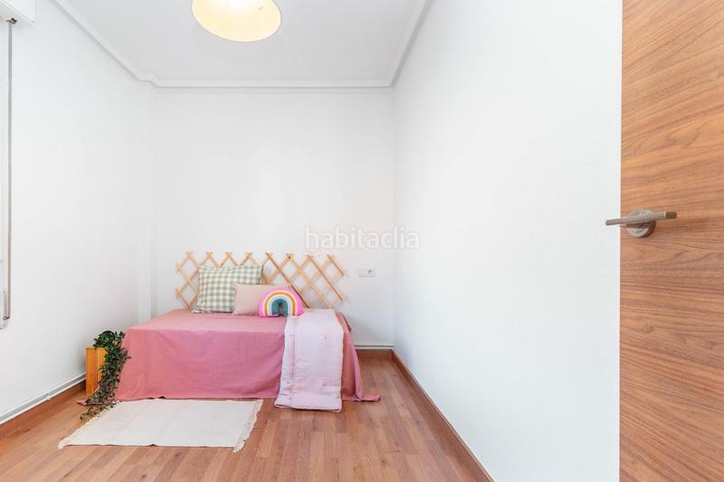 Foto 1743f828-2a8a-4ab5-bbc7-3a817c200cfa. Appartement dans calle del pintor orlando pelayo 8 dans Gijón