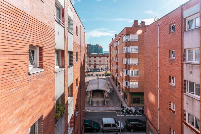 Foto 70933c14-8f41-4f65-b97d-234721eac1e4. Appartement dans calle del pintor orlando pelayo 8 dans Gijón