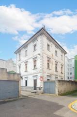 Pis a Travesía santa olaya 1. Tres pisos en el centro de ujo