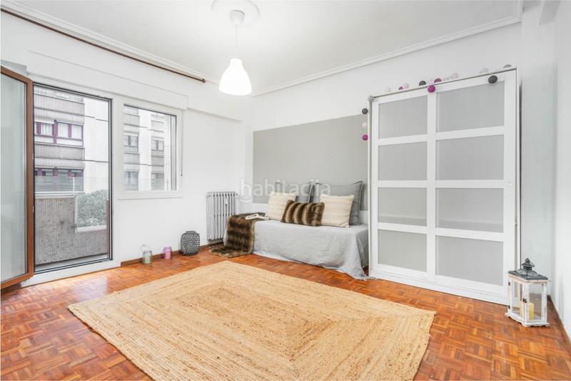 Foto 0255a70d-01ee-408b-a4b2-21135a1b834e. Pis a avenida de portugal 52 a Laviada Gijón