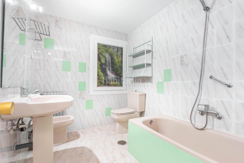 Foto 2f1afbd1-5490-4798-b26f-a19f1fb41b1f. Pis a avenida de portugal 52 a Laviada Gijón