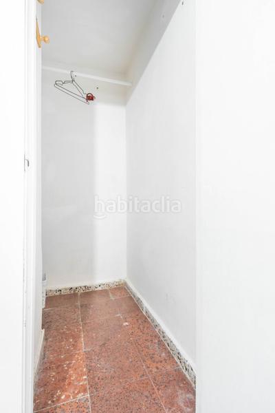 Foto ada88c38-2424-421c-9e4c-38c275e5e217. Pis a avenida de portugal 52 a Laviada Gijón