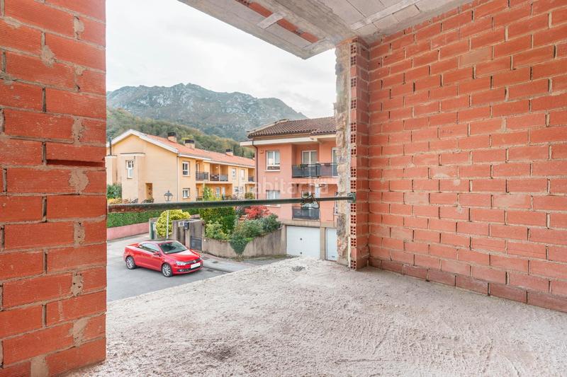 Foto 1af1e8f5-ec34-4404-8cde-1ba32f443cb8. Casa a calle parteayer 8 a Morcín