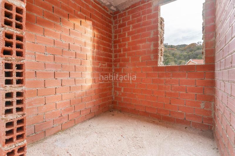 Foto 24ecd381-7593-44c3-8e01-42cf6e91f9e3. Casa a calle parteayer 8 a Morcín