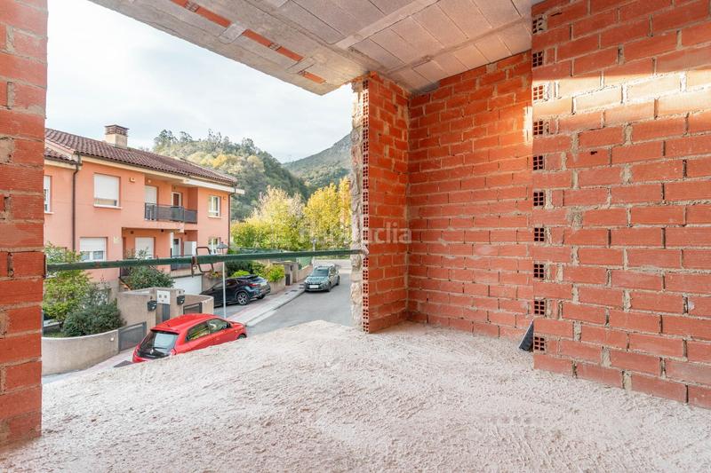 Foto 2742e24e-a97c-46ff-b448-5363e0d4a9ee. Casa a calle parteayer 8 a Morcín