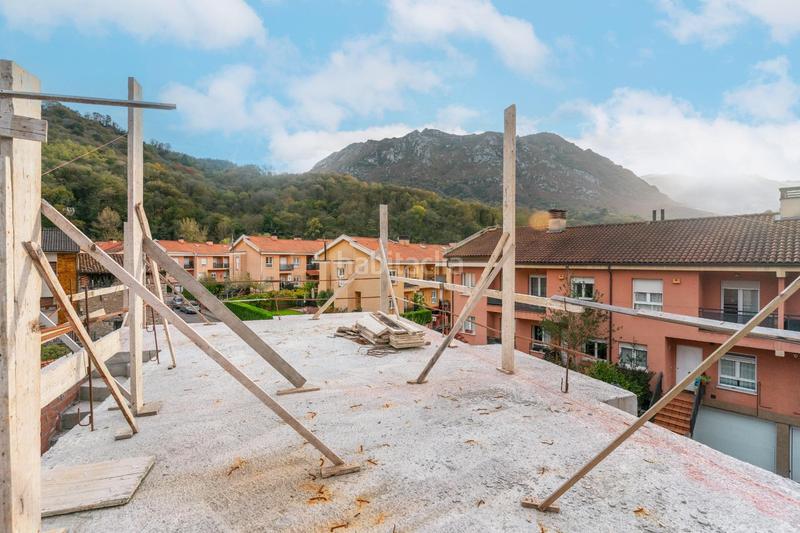 Foto 6c31d51a-87b6-459b-8456-edf32aea8fd9. Casa a calle parteayer 8 a Morcín