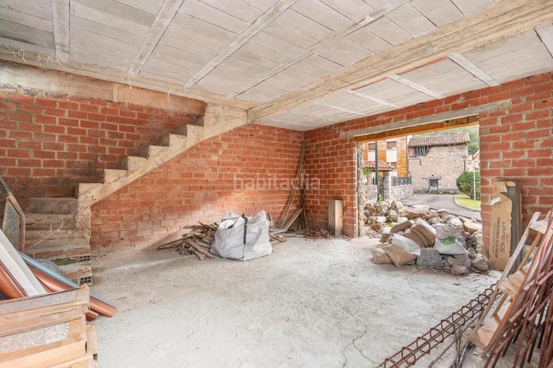 Foto 75413bd6-7e9d-4408-b43f-cf9cf2a49026. Casa a calle parteayer 8 a Morcín