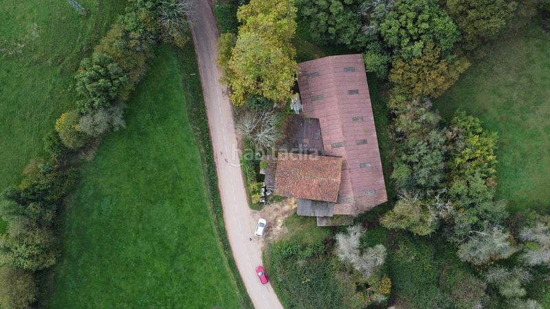 Foto 85402277-c881-40ff-b8ec-c1ed228fc131. Casa a carretera pernus 0 a Colunga