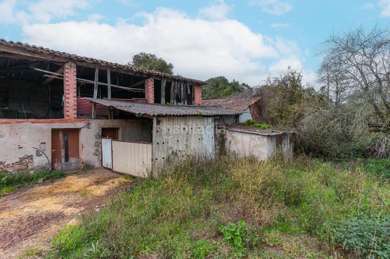 Foto a67cd8e0-40c0-489f-aa55-fae6436ad357. Casa a carretera pernus 0 a Colunga