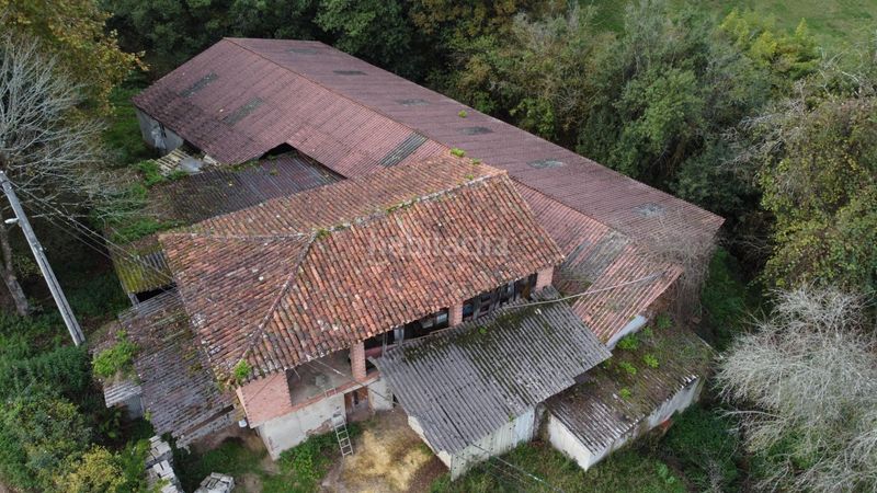 Foto c64e6916-c788-46c5-875e-d9c6d20b1b09. Casa a carretera pernus 0 a Colunga