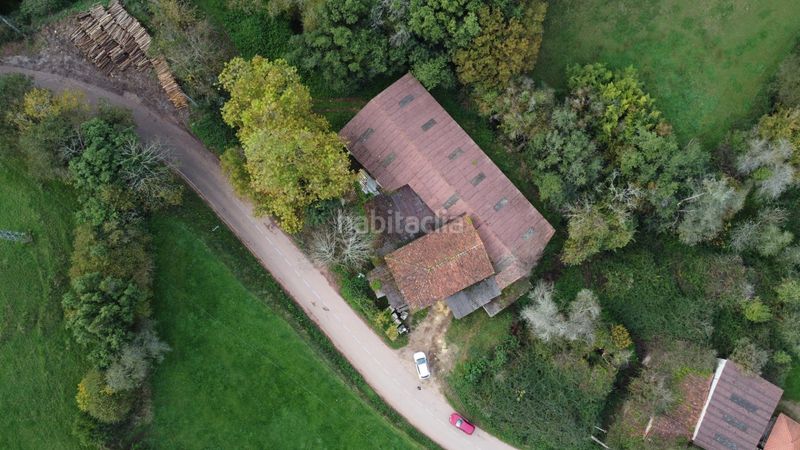 Foto ff5c19e0-18ae-4356-a9e2-47872018a200. Casa a carretera pernus 0 a Colunga