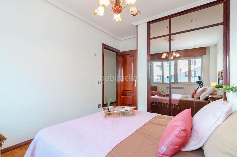 Foto 8b2d5216-6d3e-462d-ba5c-86e2dec39bb0. Appartamento in calle fuertes acevedo 34 in La Ería Oviedo