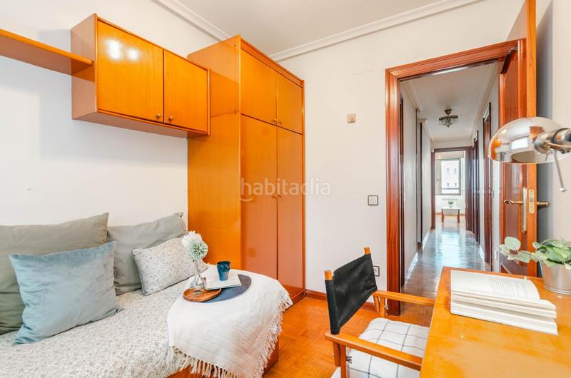 Foto a41c3f62-0f63-4e91-90f8-80ad25c7a66c. Appartamento in calle fuertes acevedo 34 in La Ería Oviedo