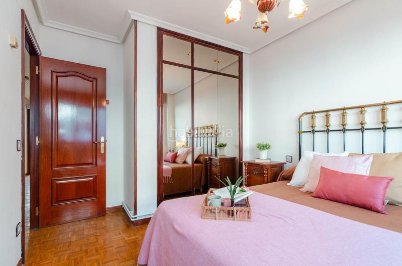 Foto f6182ec1-ccdb-4edb-b470-b0dfc947e7ff. Appartamento in calle fuertes acevedo 34 in La Ería Oviedo