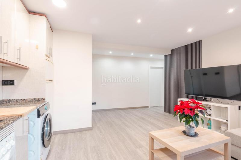 Foto 14bd7f89-7085-4fd8-9a02-6379fae0d55c. Pis a calle cataluña 5 a Pumarín Gijón