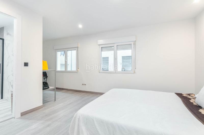 Foto 6d1143d2-84f9-4136-ba9c-97441bbe06b3. Pis a calle cataluña 5 a Pumarín Gijón