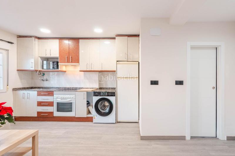 Foto 99c62564-d596-44da-9348-0290d362d035. Pis a calle cataluña 5 a Pumarín Gijón