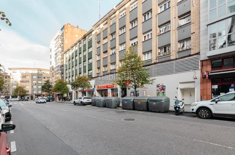 Foto d8ed4225-73fa-4a86-b1ce-e0961a0e4a64. Pis a calle cataluña 5 a Pumarín Gijón