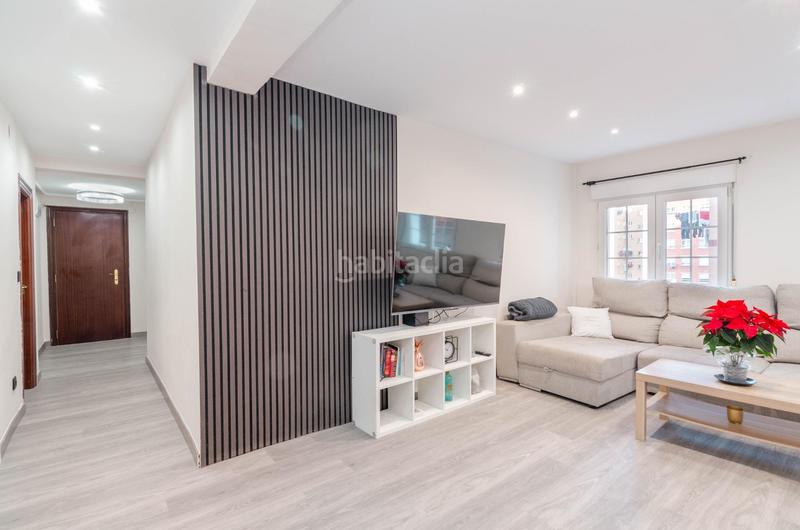 Foto fa0f5ccb-bce7-470c-aa2e-e8968aae9b2b. Pis a calle cataluña 5 a Pumarín Gijón