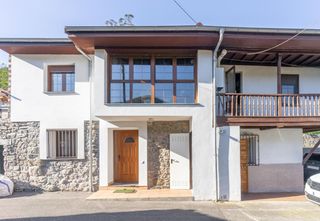 Chalet in Lugar mortera,la 14. Espectacular casa reformada de 5 h, 2 b, aseo, doble salón, con
