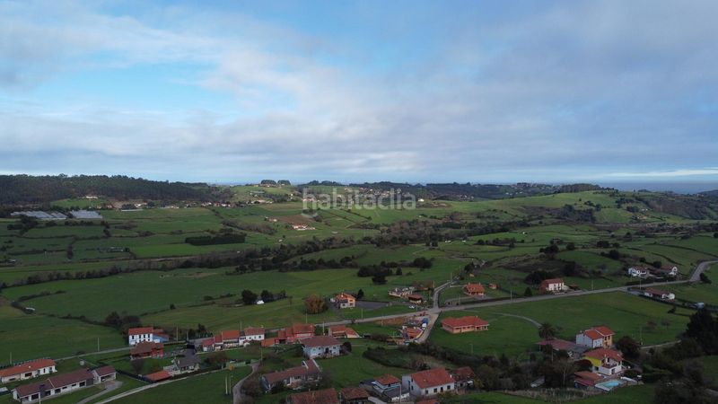Foto f18fb782-8dd7-4c79-ac93-deab254383fd. House in barrio fondo-guimaran 16 in Carreño