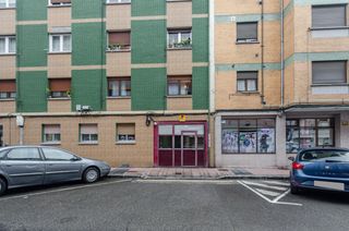 Posto auto in Calle lena 7. Oportunidad unica de adquirir cochera grande cerrada en mieres