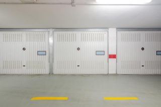 Posto auto in Calle lena 7. Oportunidad unica de adquirir cochera grande cerrada en mieres