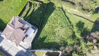 Residential Plot in Avenida prahua 39. Parcela urbana de 784 m2 para dos chalets adosados con todos los
