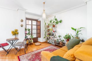 Piso en Calle LUIS MUÑIZ 4