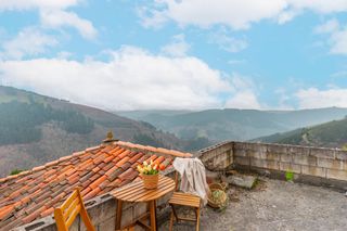 Casa en Lugar san pedru culiema 12. Refugio natural en cangas del narcea dos casas, terreno y vistas