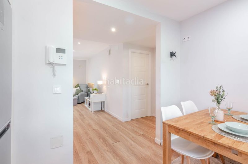 Foto 43b949a7-32c5-4683-b42b-e81ea39c0ba2. Pis amb calefacció a la pola Siero Siero