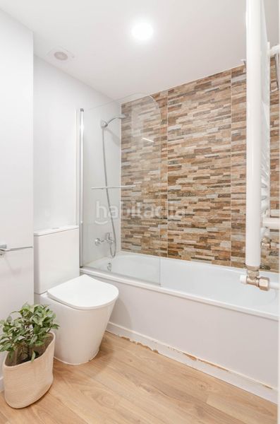 Foto 449293d3-aa3a-4f27-9359-7beba25d5b87. Pis amb calefacció a la pola Siero Siero