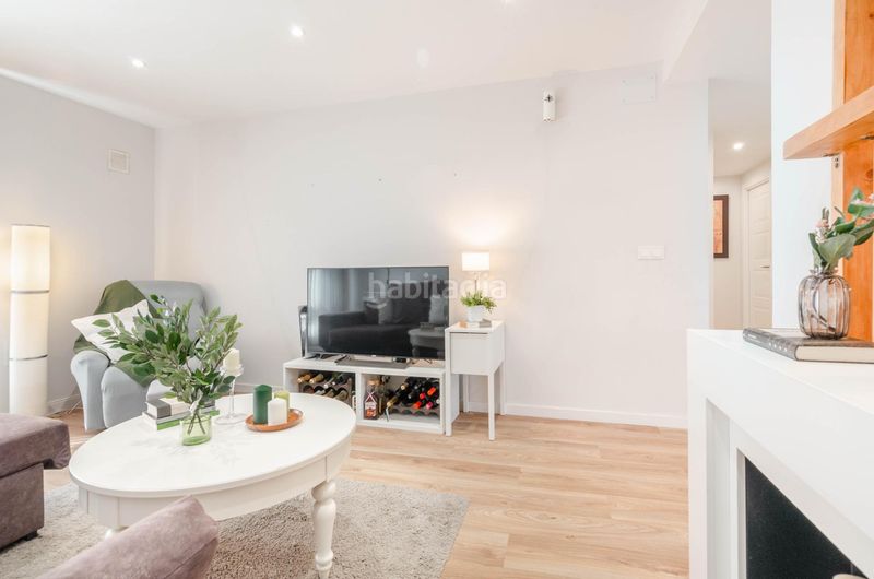 Foto 75b77bd8-88b5-433e-9626-c11419d261ce. Pis amb calefacció a la pola Siero Siero