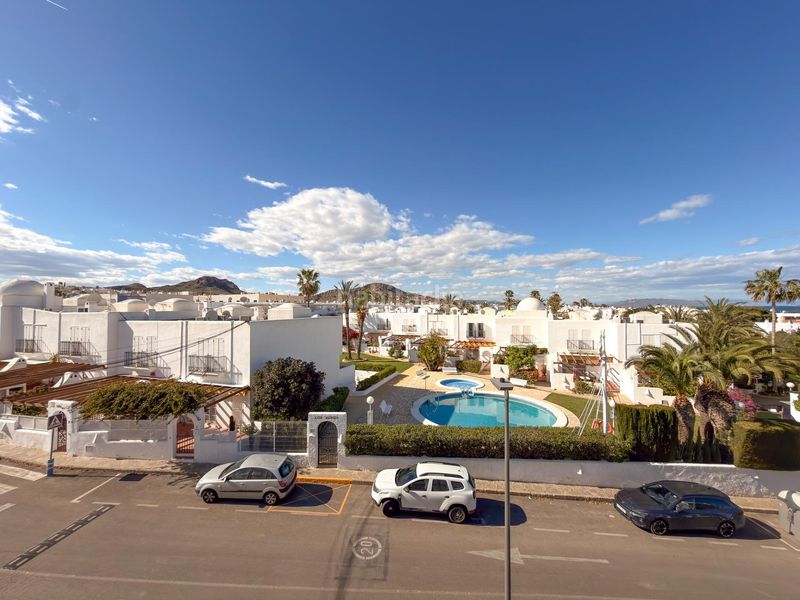 Foto 311090d3-50b0-419a-af6c-1f1d2a5783f2. Àtic a avenida del mediterraneo 409 a El Palmeral Mojácar