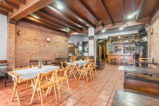 Lloguer Local Comercial a Calle de ramón valle 2. Traspaso local arriondas calle ramon valle