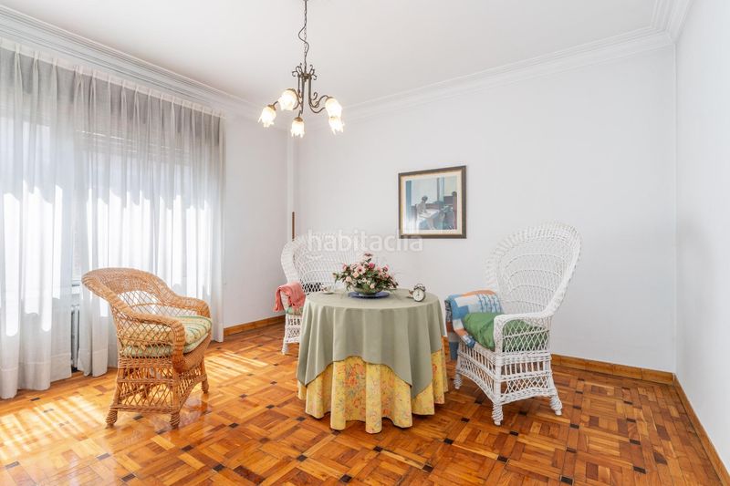 Foto 3d073ad5-1684-4325-becf-fb3152c62324. Pis a calle del doctor fleming 4 a La Felguera Langreo